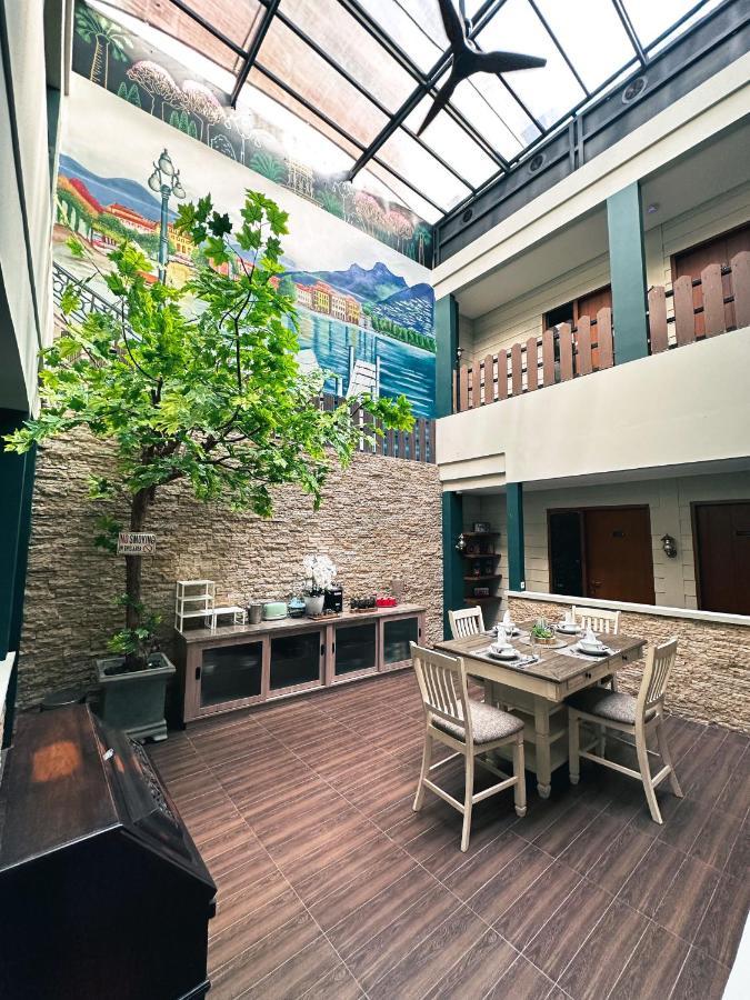 Lugano Arte Homestay 자카르타 외부 사진
